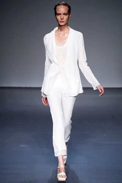 Look 6